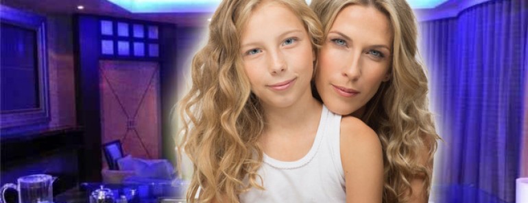 mother-daughter-club